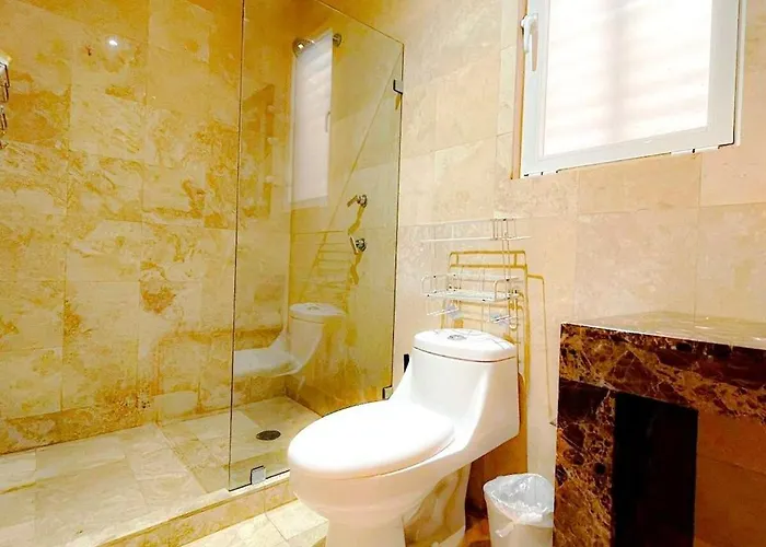 Condesa Amsterdam B Inviting 2br, 1ba With Modern Touches On Amsterdam Avenue