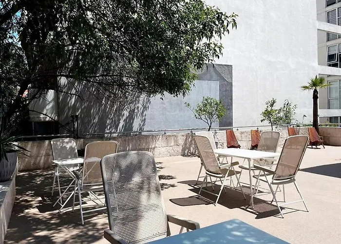 Condesa Amsterdam B Inviting 2br, 1ba With Modern Touches On Amsterdam Avenue Apartamento *