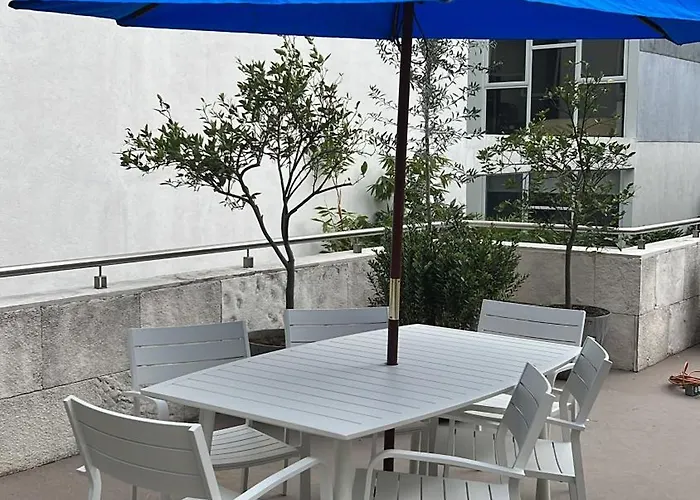 Condesa Amsterdam B Inviting 2br, 1ba With Modern Touches On Amsterdam Avenue Apartamento *